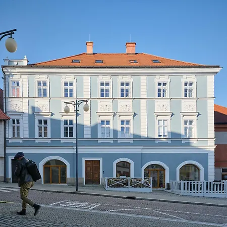 Donebe Boutique & Private Wellness Hotel 4*