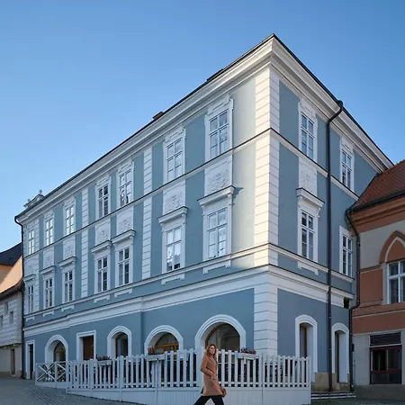 Donebe Boutique & Private Wellness Hotel 4*