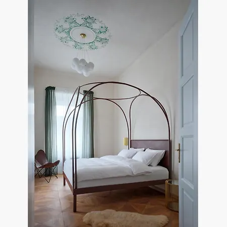 Donebe Boutique & Private Wellness