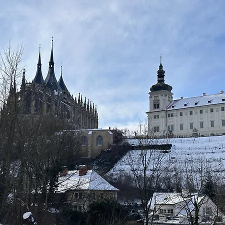 Szálloda Donebe Boutique & Private Wellness 4*