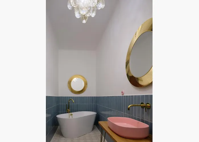 Donebe Boutique & Private Wellness